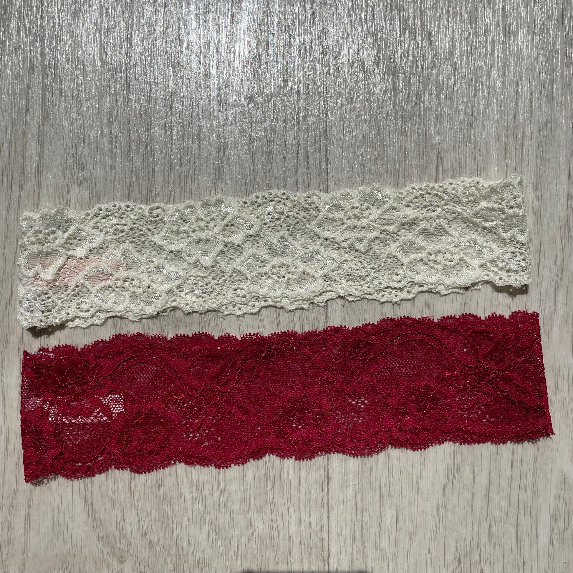 Lot 2 bandeaux en dentelle