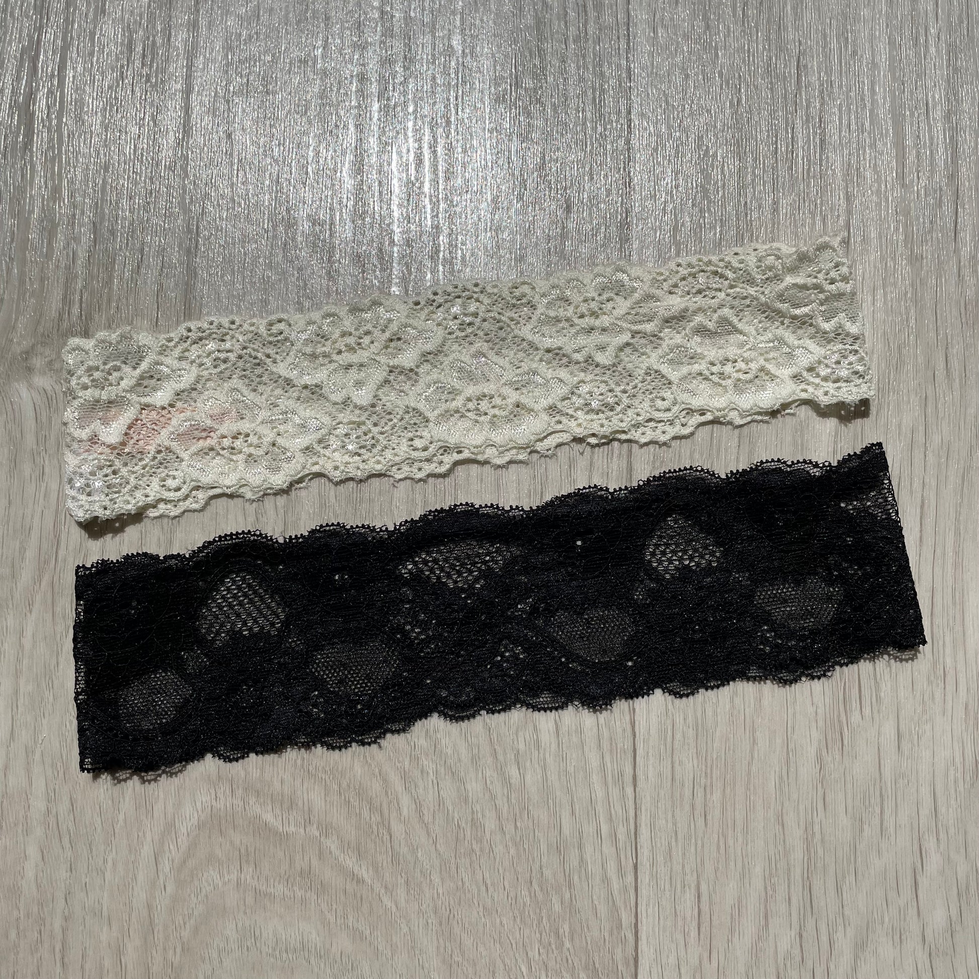 Lot 2 bandeaux en dentelle