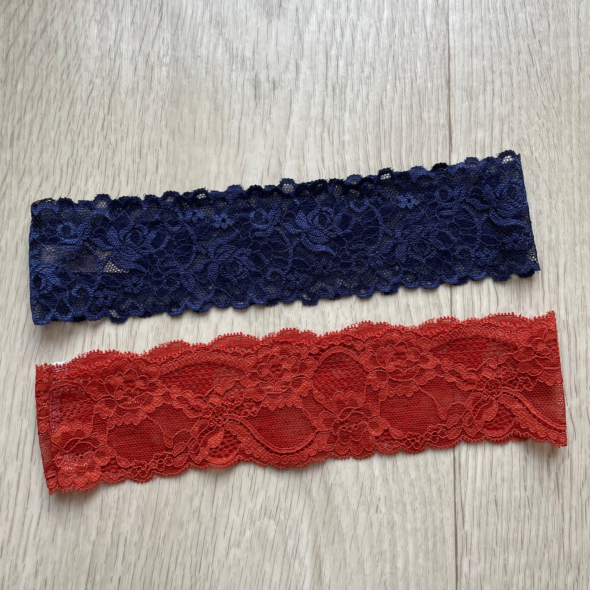 Lot 2 bandeaux en dentelle