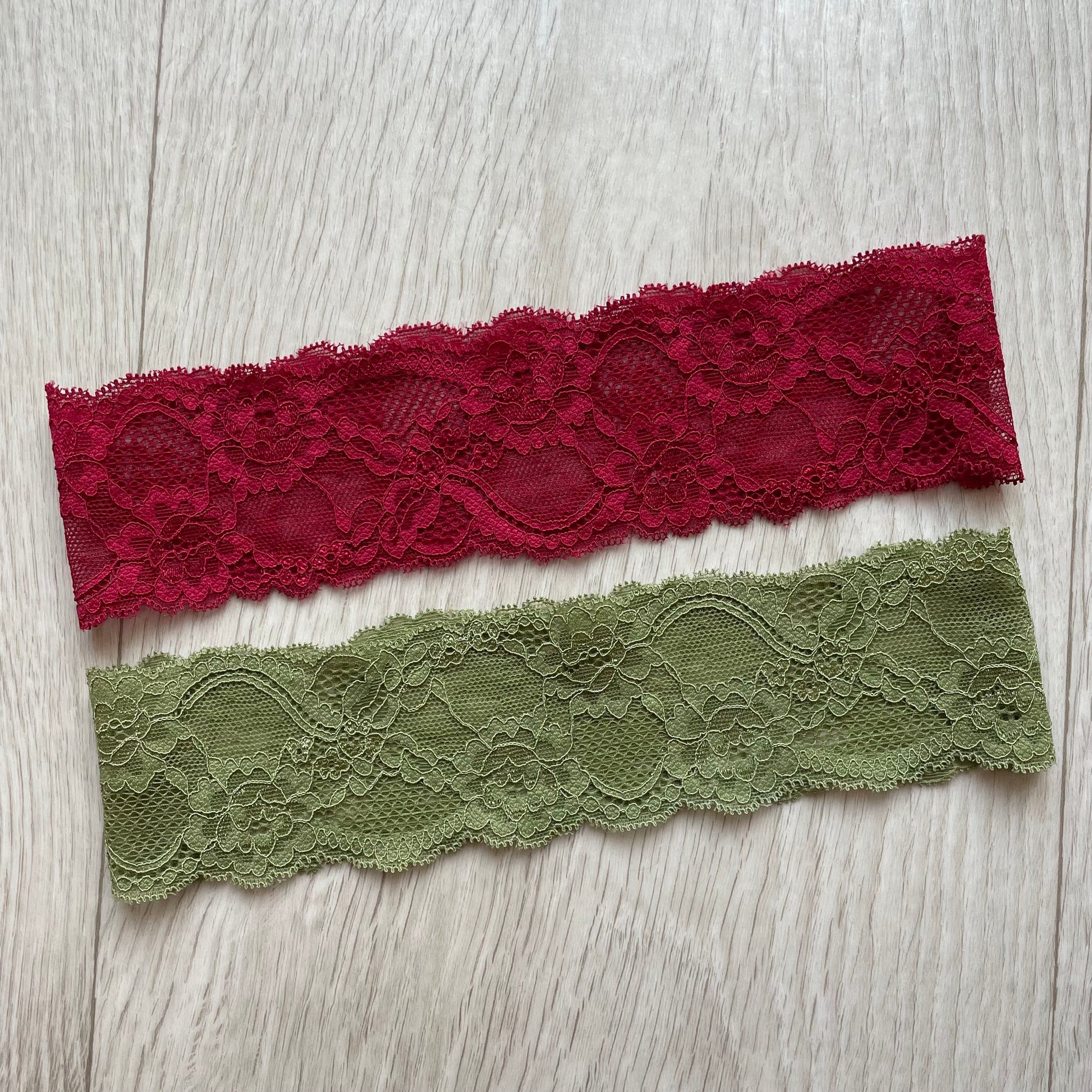 Lot 2 bandeaux en dentelle