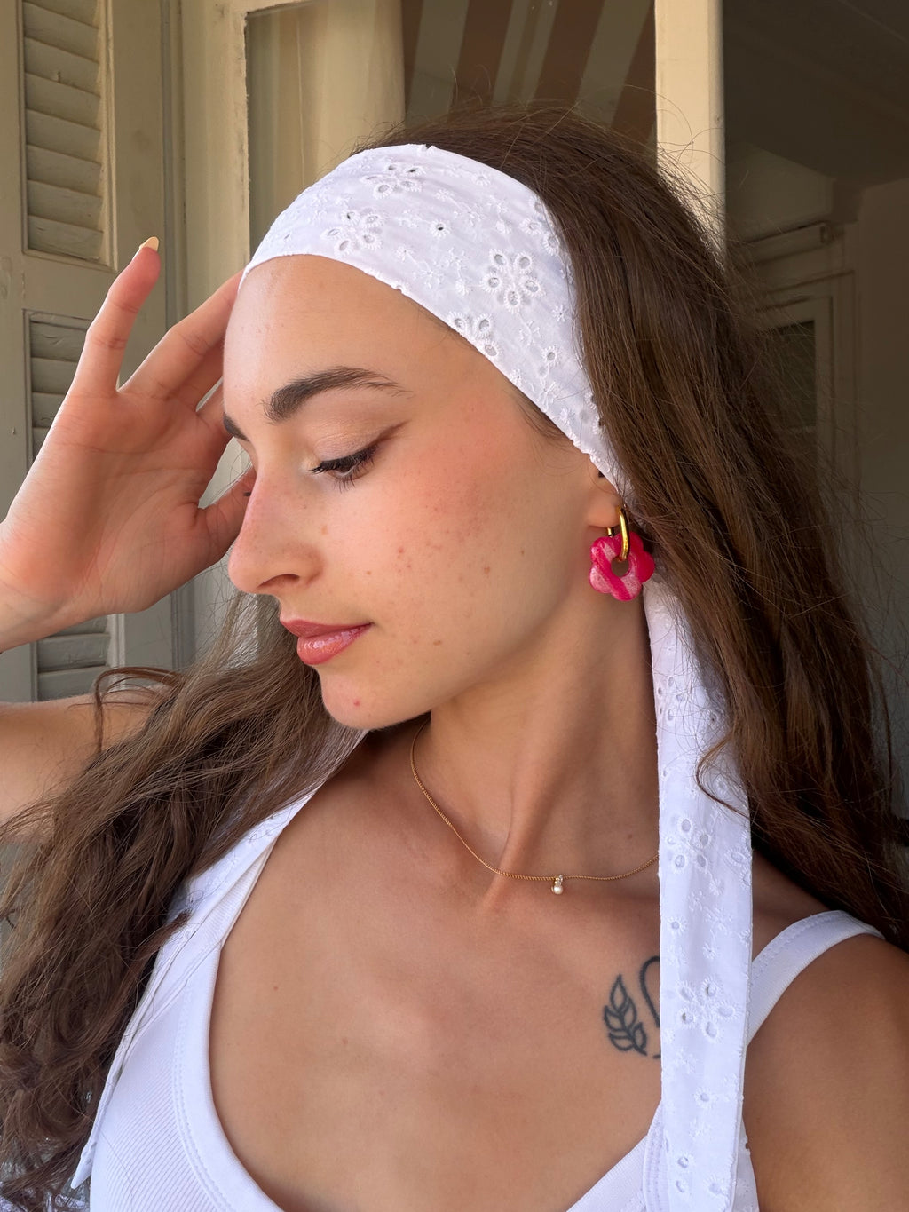 Le Bandeau long blanc brodé