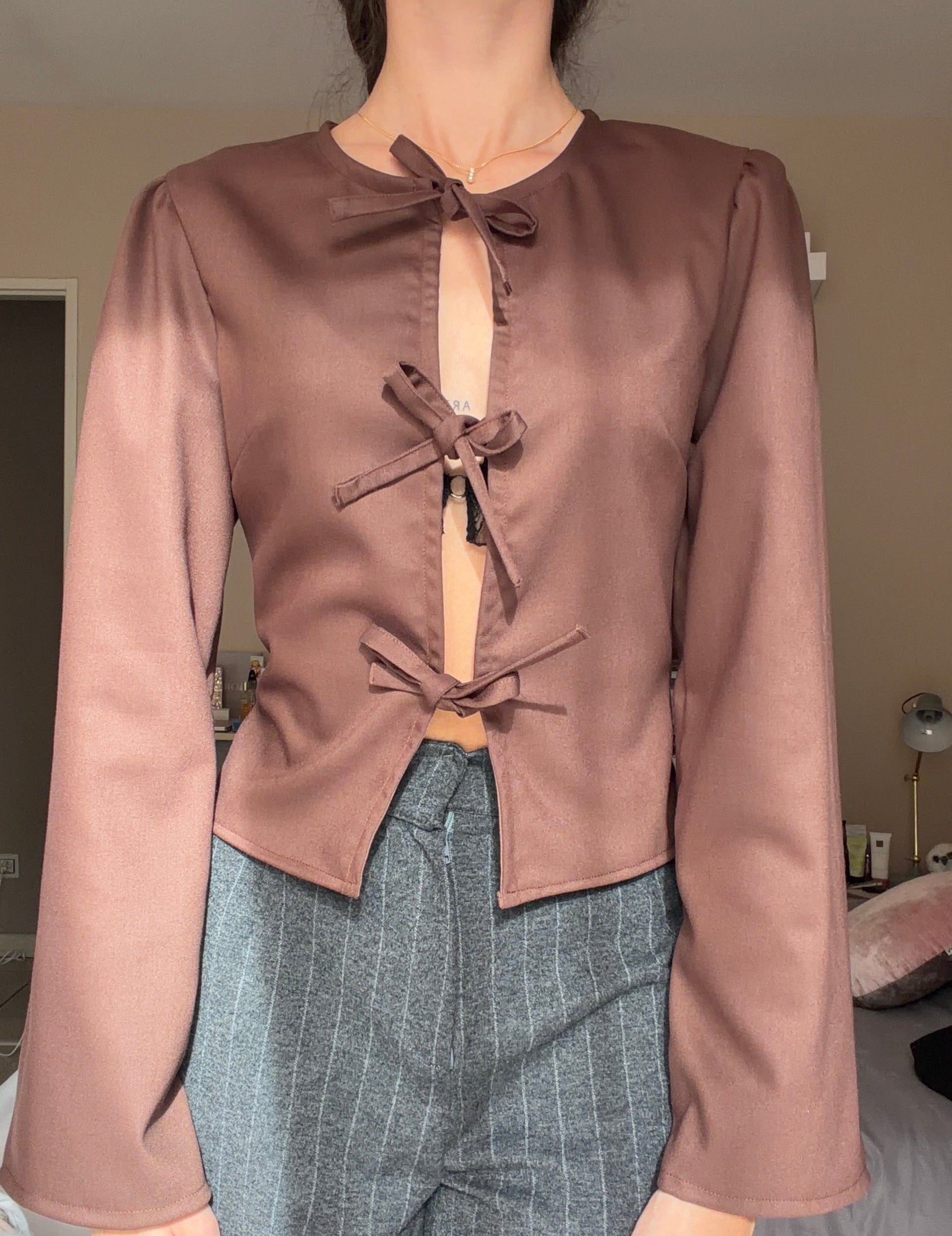 Haut cintré à noeuds