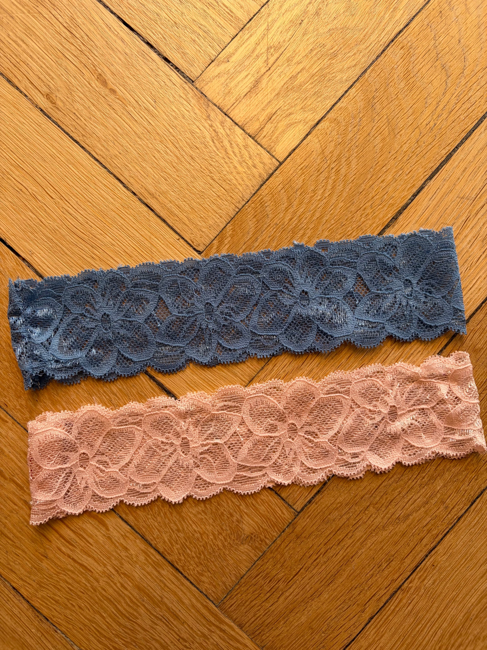 Lot 2 bandeaux en dentelle