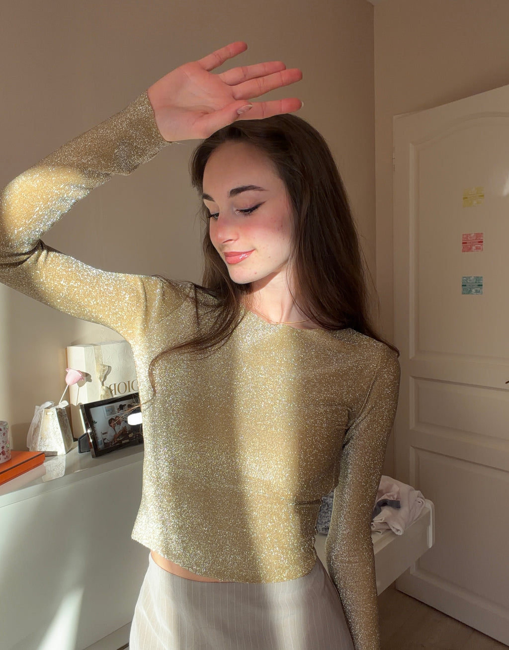 Haut dos nu à paillettes