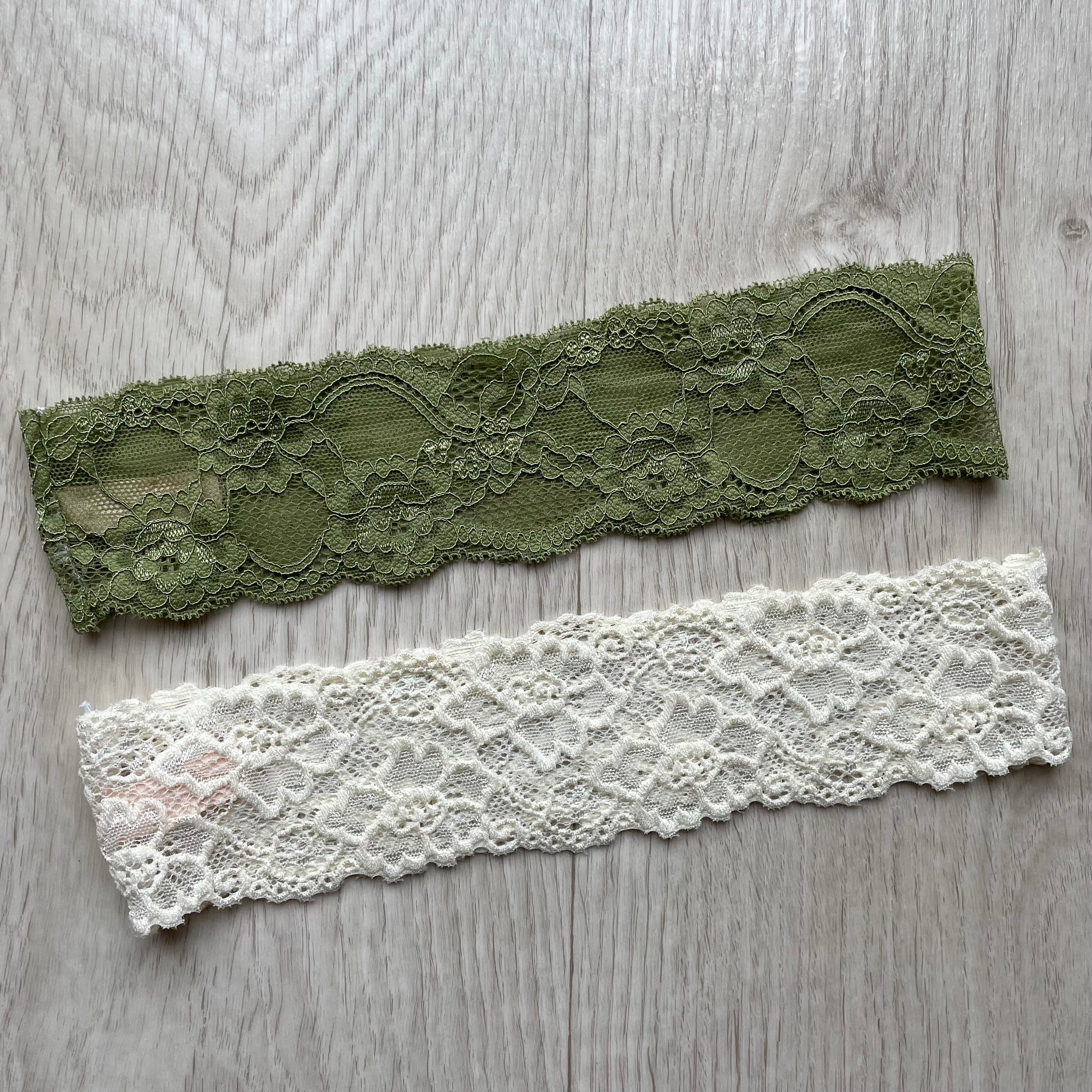Lot 2 bandeaux en dentelle